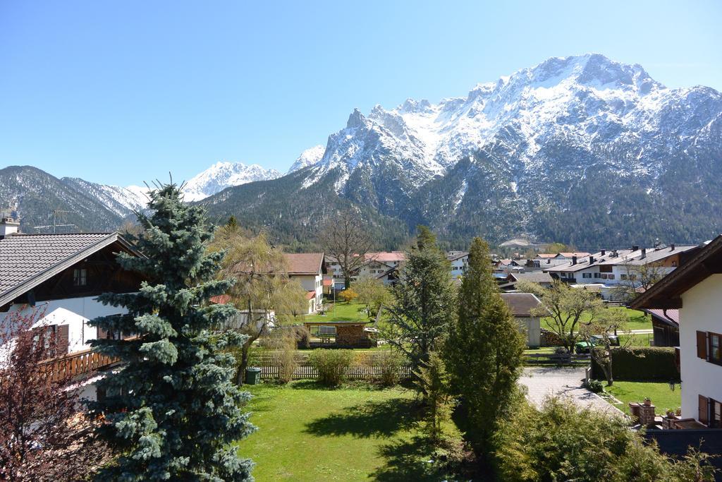 Ferienwohnung Pfennig Mittenwald Oda fotoğraf