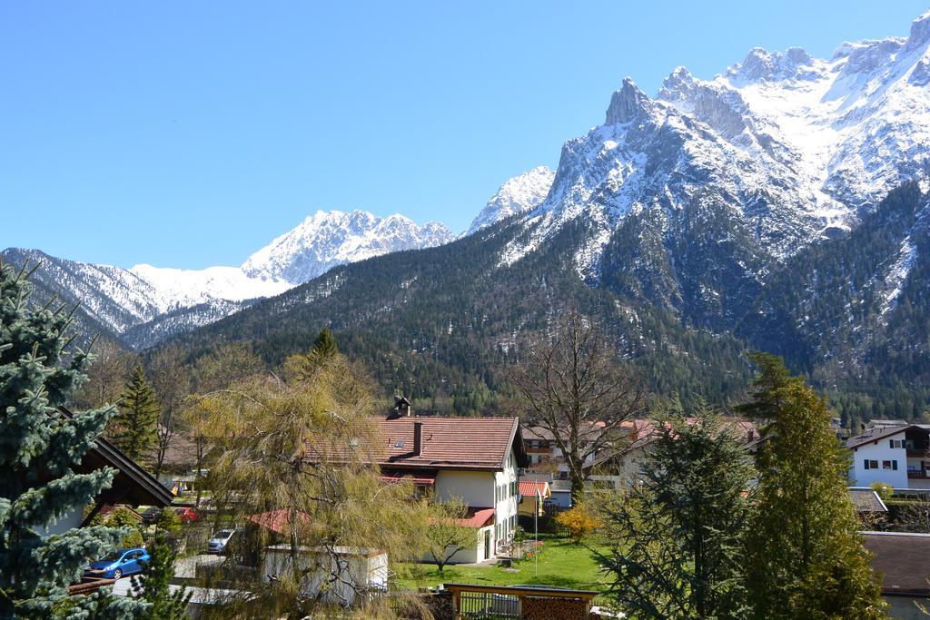 Ferienwohnung Pfennig Mittenwald Oda fotoğraf